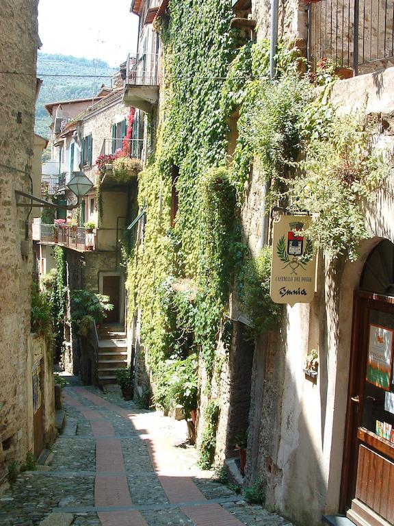 Suite-Appartamento-Del B&B Dei Doria Dolceacqua Exterior foto